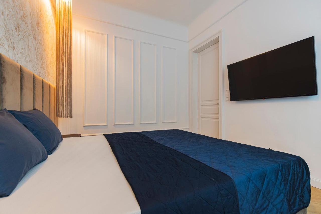 Geneve - Old Town Apartment บราติสลาวา ภายนอก รูปภาพ