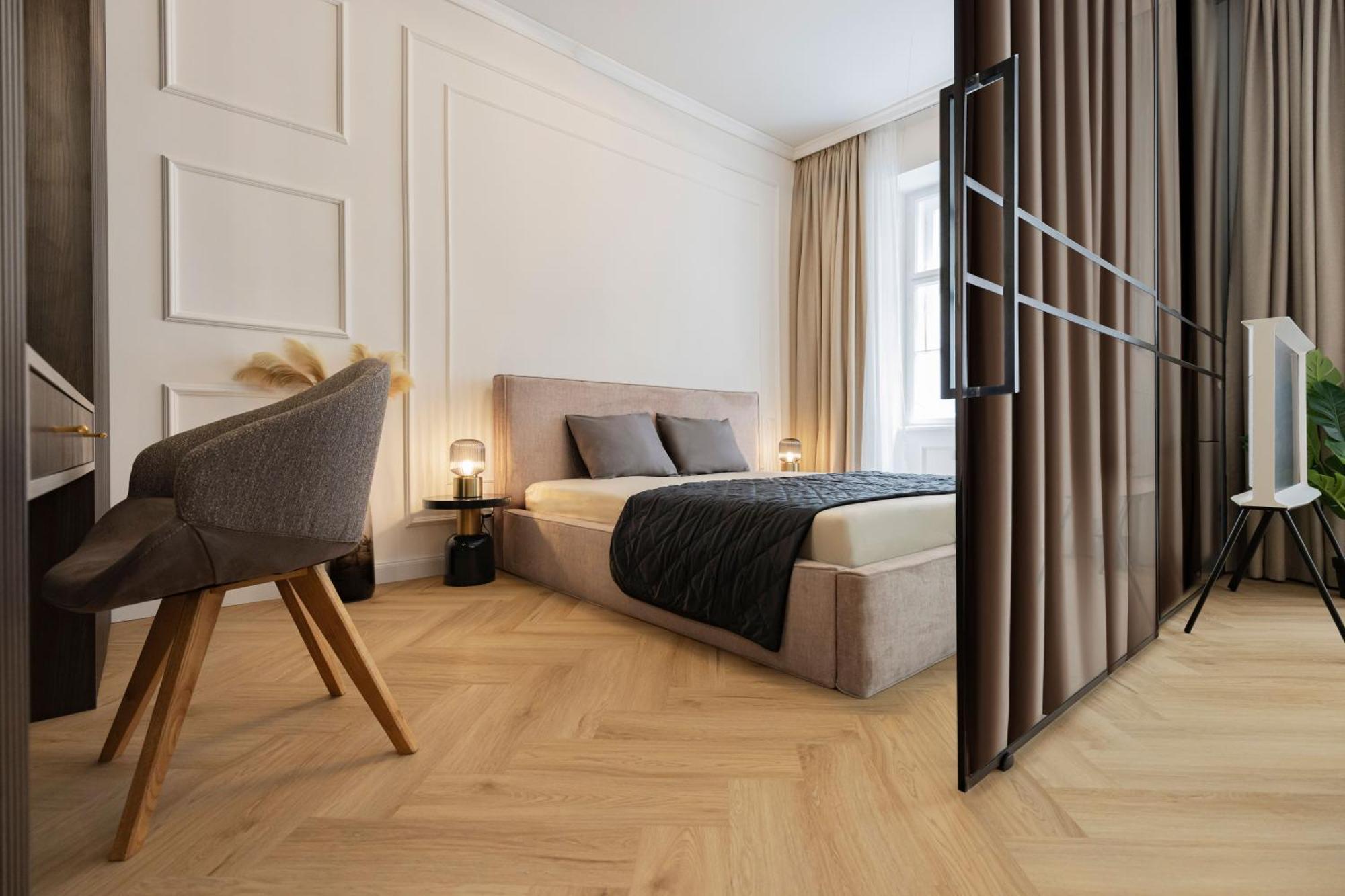 Geneve - Old Town Apartment บราติสลาวา ภายนอก รูปภาพ